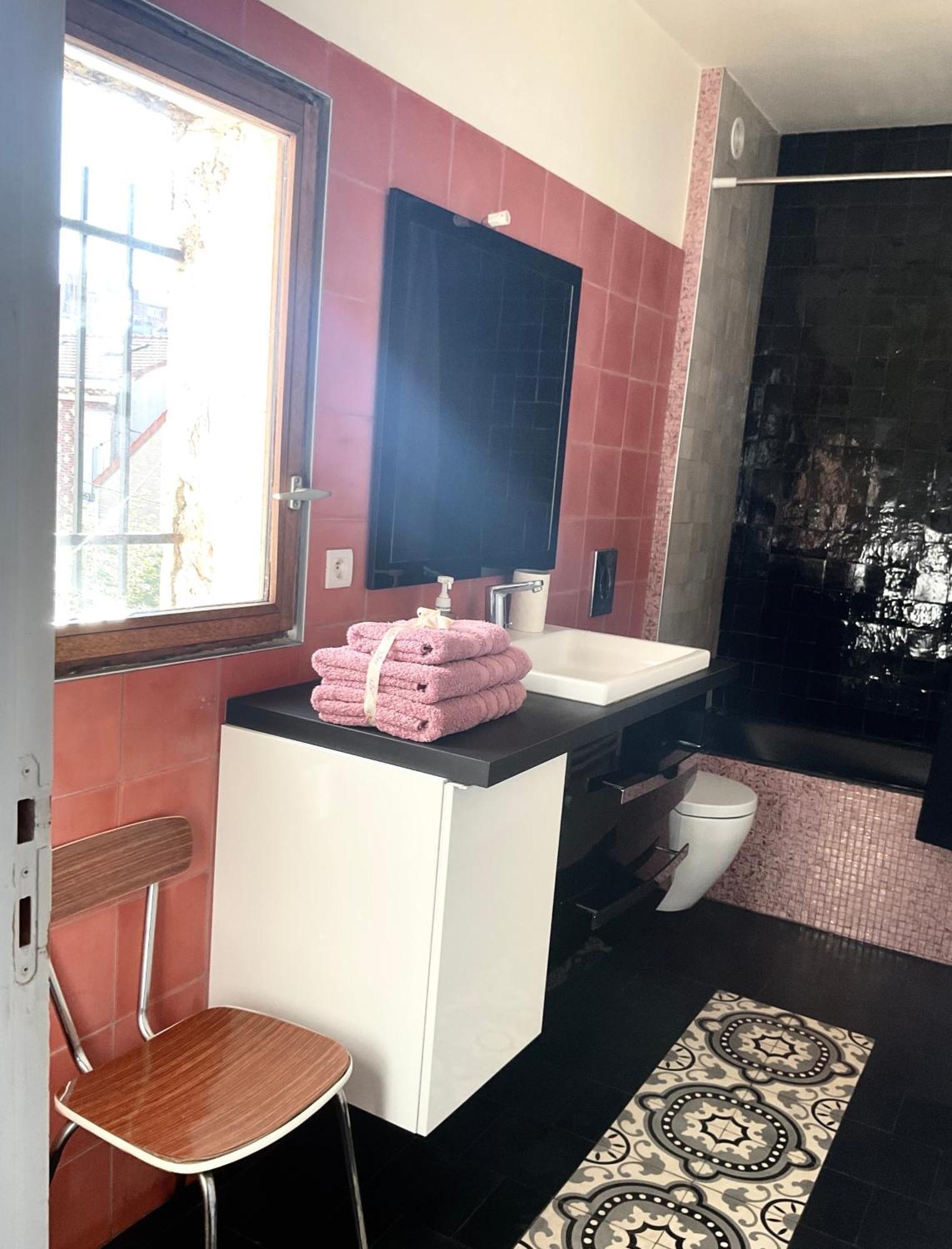 Les Marais Apartment Le Pre-Saint-Gervais Ngoại thất bức ảnh